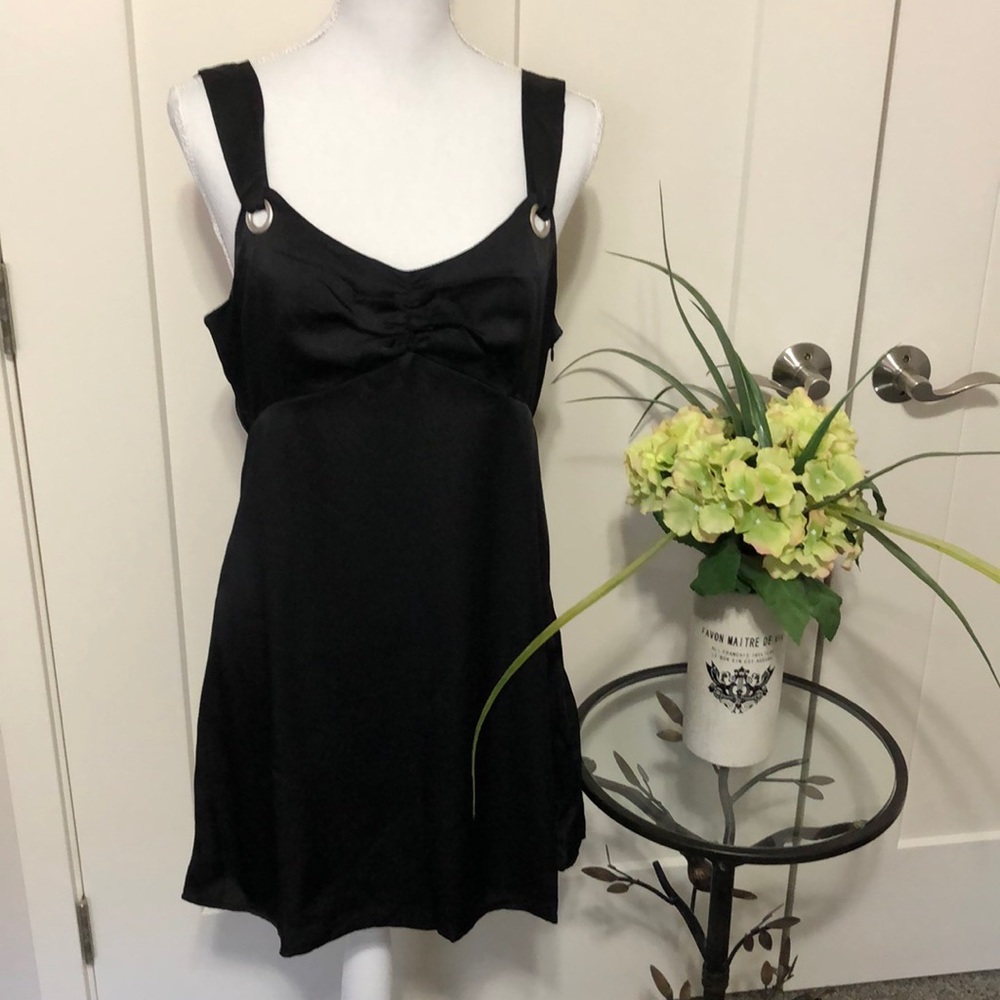 NWT Honey Punch Little Black Dress L